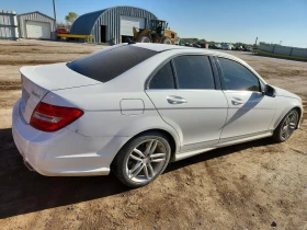 Mercedes-Benz C 300 3.5l 4Matic, снимка 3