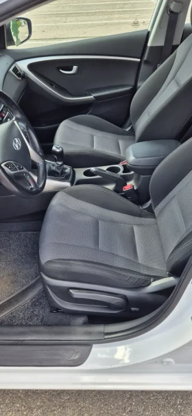 Hyundai I30 | Mobile.bg    12