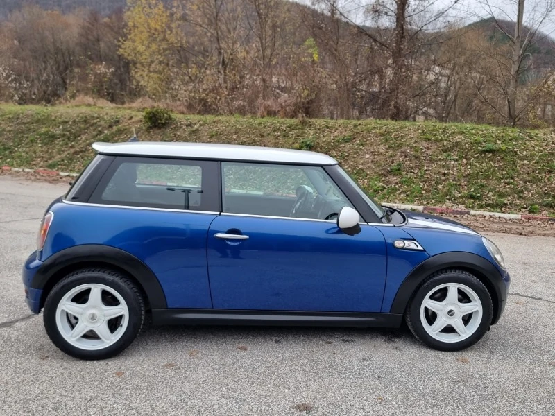 Mini Cooper 1.6Hdi 6скорости/Клима/Топ Състояние, снимка 6 - Автомобили и джипове - 43289391