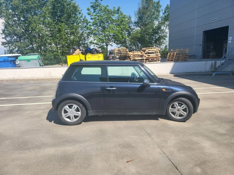 Mini One 1.6, снимка 5 - Автомобили и джипове - 47602320