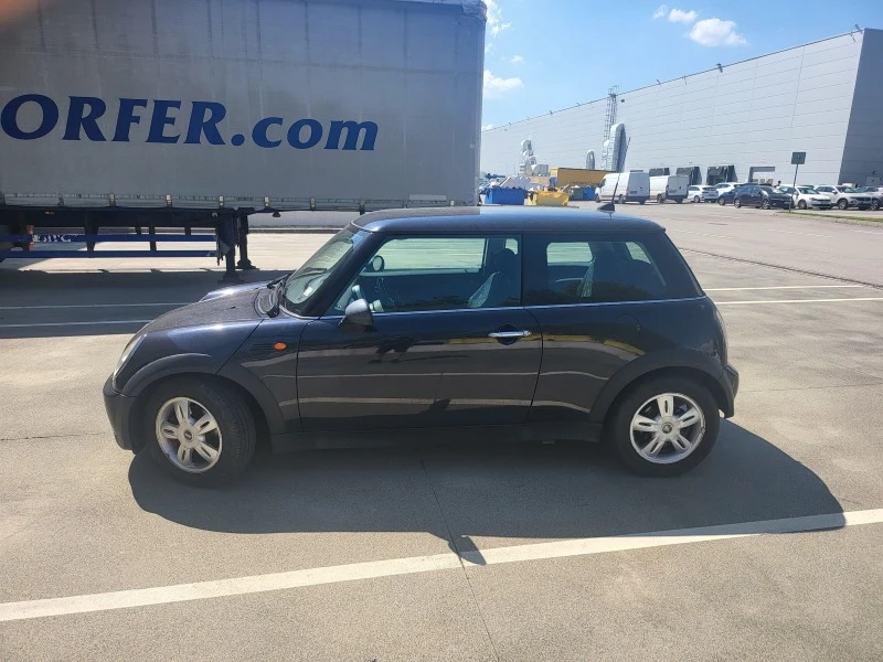 Mini One 1.6, снимка 4 - Автомобили и джипове - 47602320