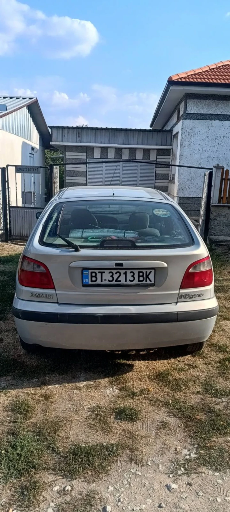 Renault Megane, снимка 2 - Автомобили и джипове - 49202780