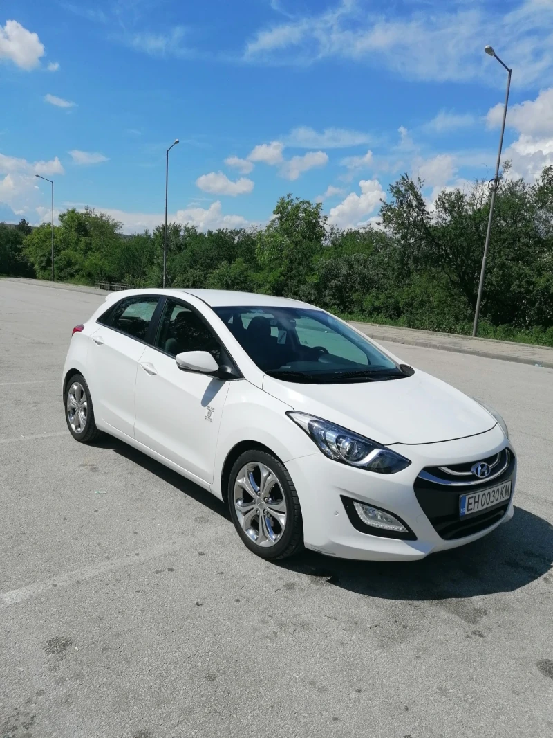 Hyundai I30 1.6, снимка 5 - Автомобили и джипове - 47907443