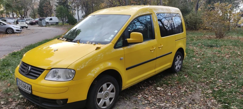 VW Caddy 2.0 ecofuel Никога не е била Такси, снимка 1 - Автомобили и джипове - 47930235