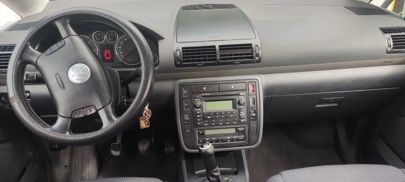 VW Sharan Business, снимка 13 - Автомобили и джипове - 48588156