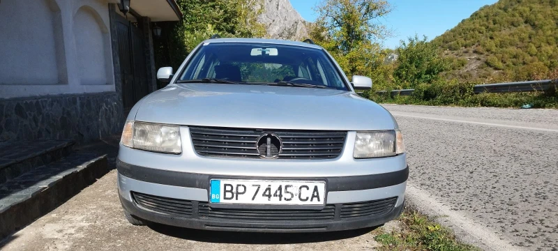 VW Passat 1.9, снимка 6 - Автомобили и джипове - 48870411