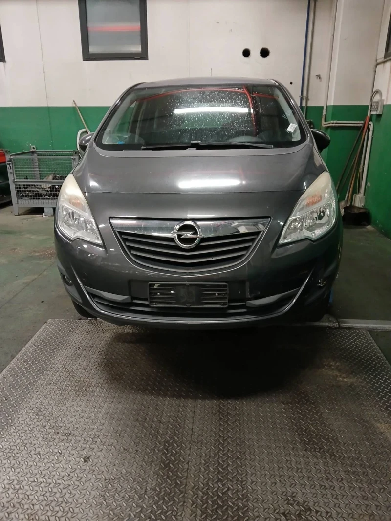 Opel Meriva 1.4, снимка 4 - Автомобили и джипове - 49143966