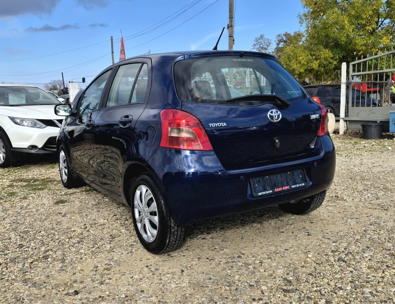 Toyota Yaris АВТОМАТИК, снимка 5 - Автомобили и джипове - 52073131