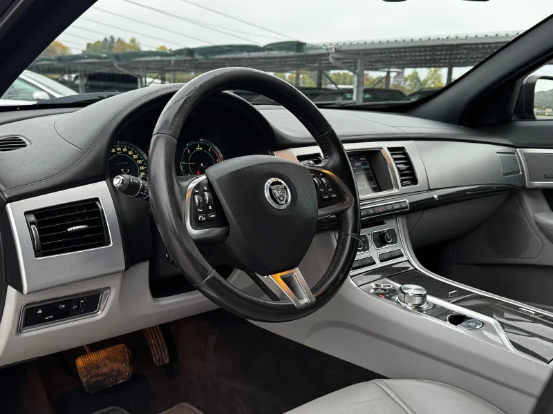Jaguar Xf 2.2D ИТАЛИЯ, снимка 6 - Автомобили и джипове - 52124850