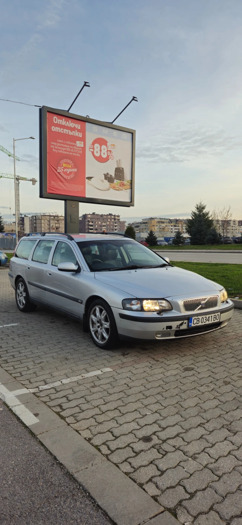 Volvo V70 2 х D5 в 1, снимка 16 - Автомобили и джипове - 52312614