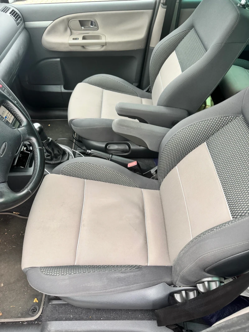 VW Sharan, снимка 6 - Автомобили и джипове - 52321478