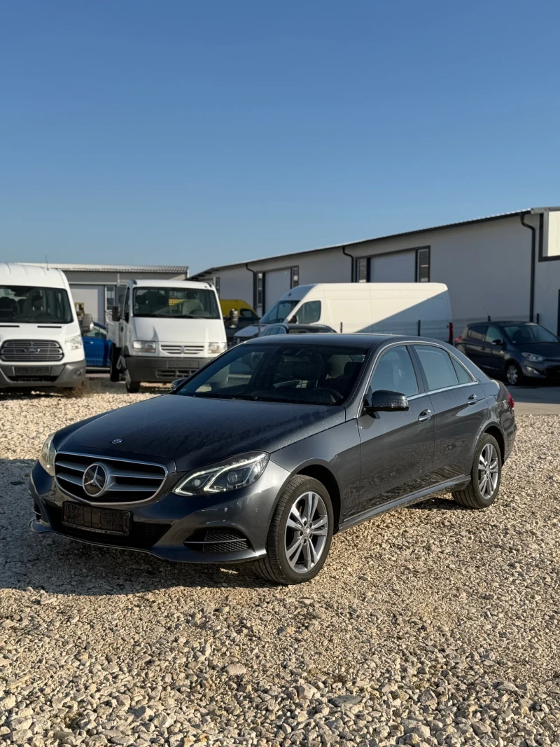 Mercedes-Benz E 350 Full екстри, снимка 3 - Автомобили и джипове - 52399577