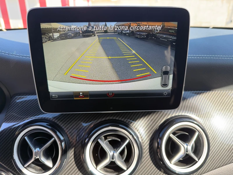 Mercedes-Benz CLA 200 d 4MATIC AMG LINE 100%РЕАЛНИ КИЛОМЕТРИ - ДОКАЗУЕМИ, снимка 12 - Автомобили и джипове - 52522809