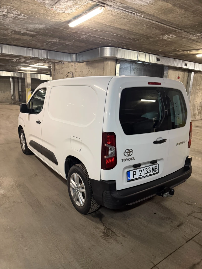Toyota Proace City 1.5D, снимка 4 - Автомобили и джипове - 52931640