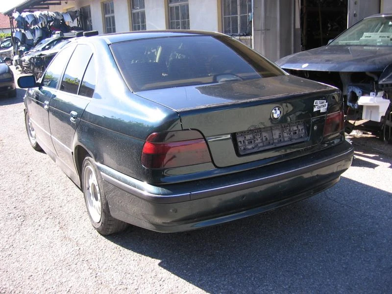 BMW 520, снимка 2 - Автомобили и джипове - 37301907