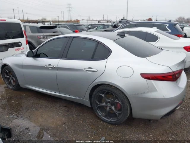 Alfa Romeo Giulia AWD* Червена кожа* Дистроник* Keyless* Камера - изображение 2