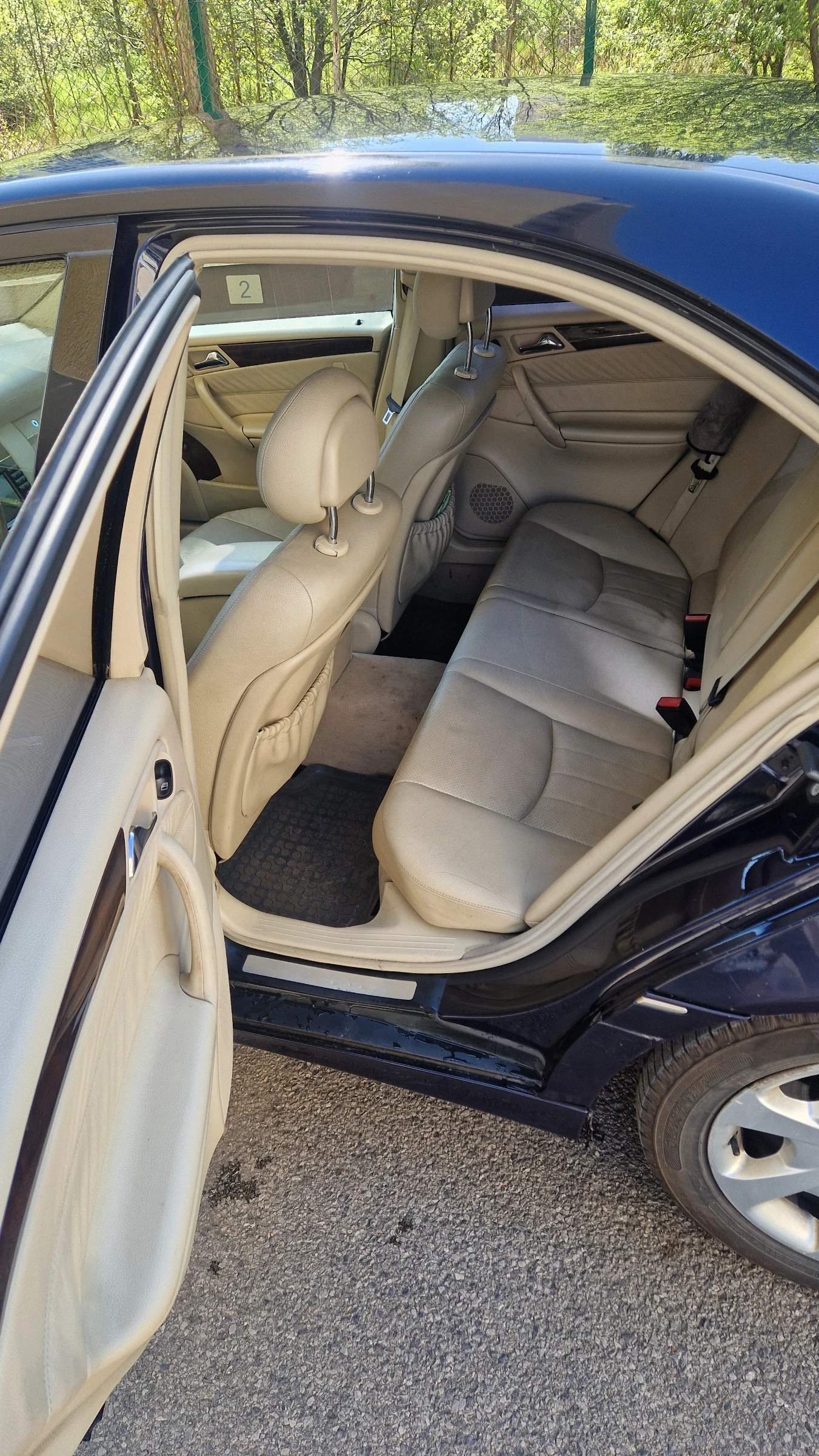 Mercedes-Benz C 320  - изображение 10