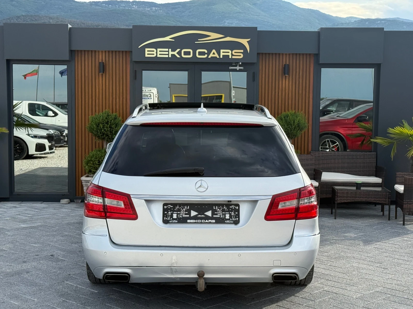 Mercedes-Benz E 350 Масаж/Обдух/Подгрев/Дистроник/нов внос от Белгия! - изображение 6