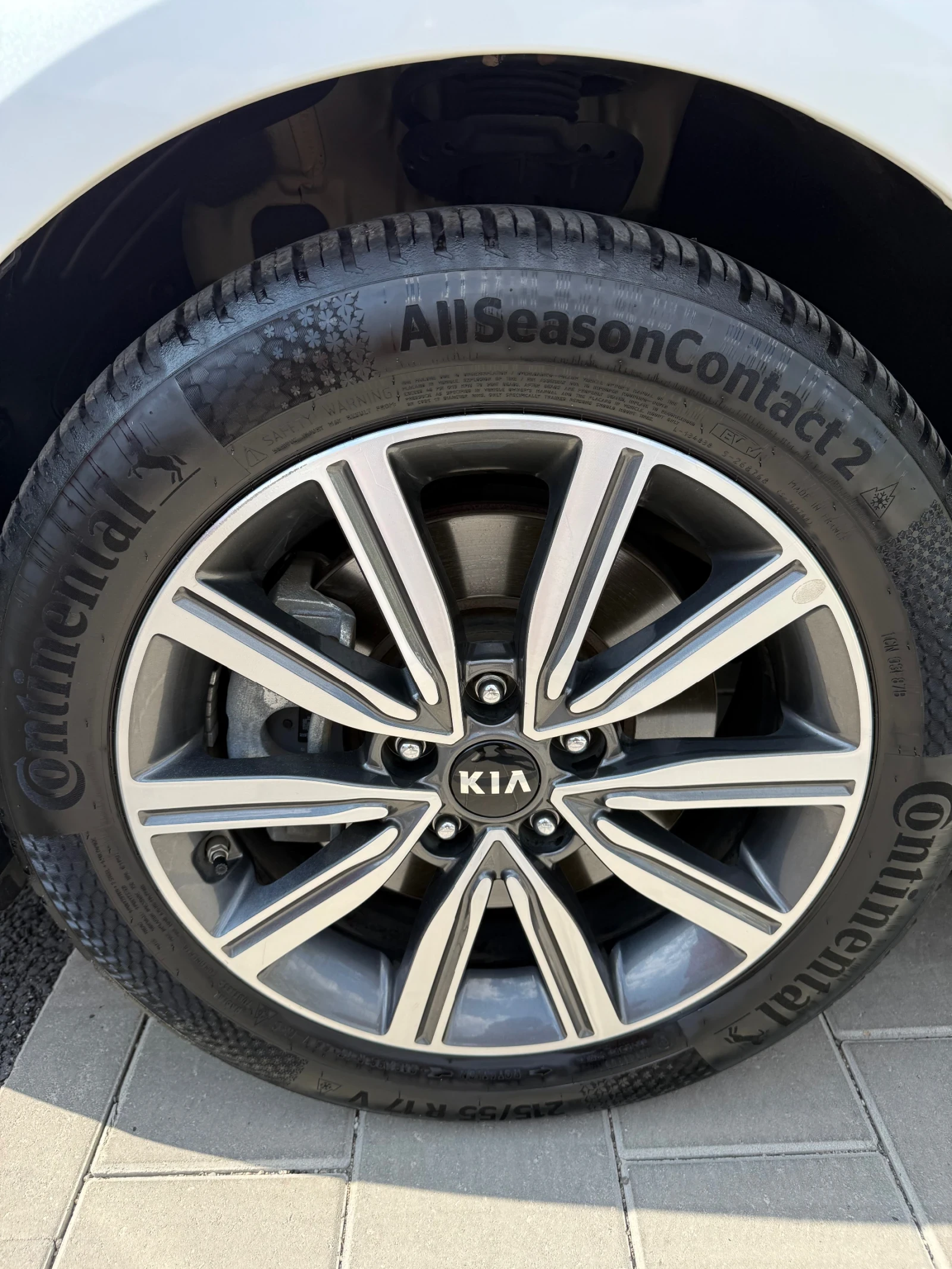 Kia K5 2.0 LPI /88 000 km/CarPlay/ // | Mobile.bg   13