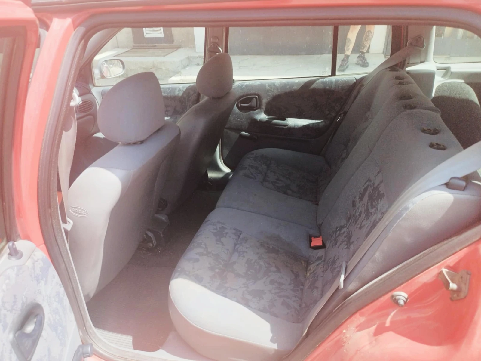 Renault Megane 1.9 - изображение 10