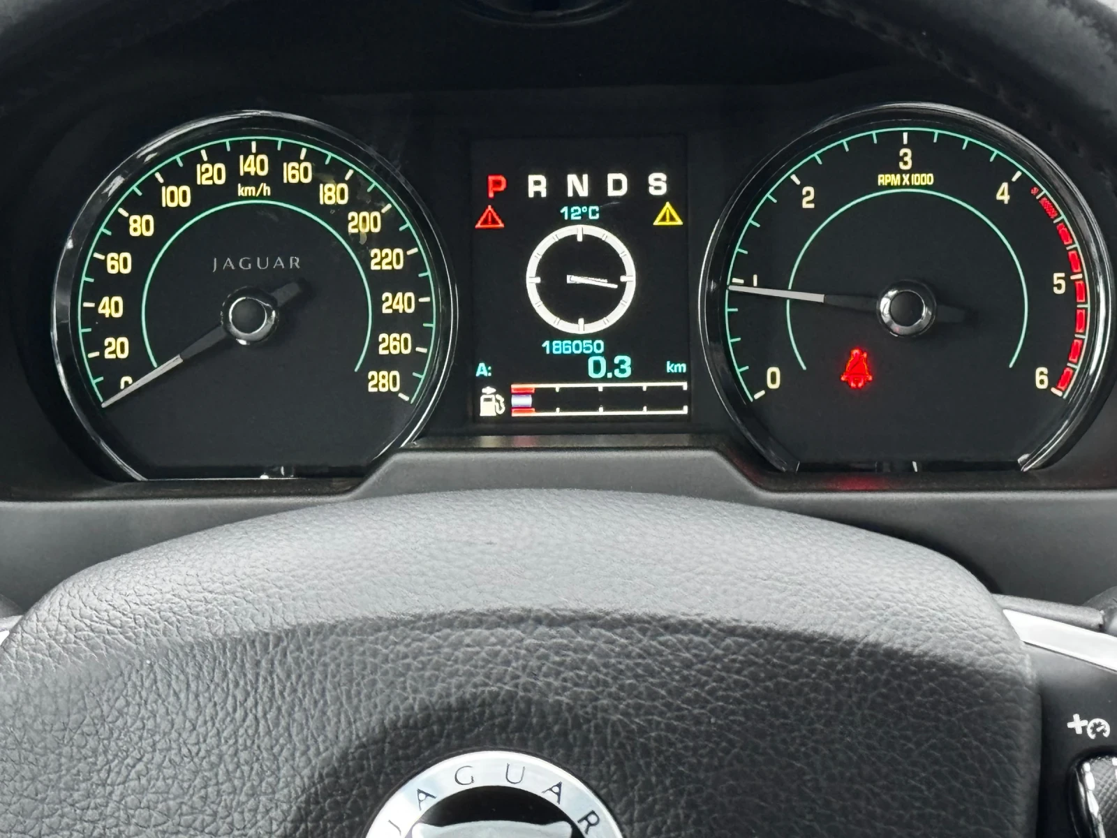 Jaguar Xf 2.2D  | Mobile.bg   13