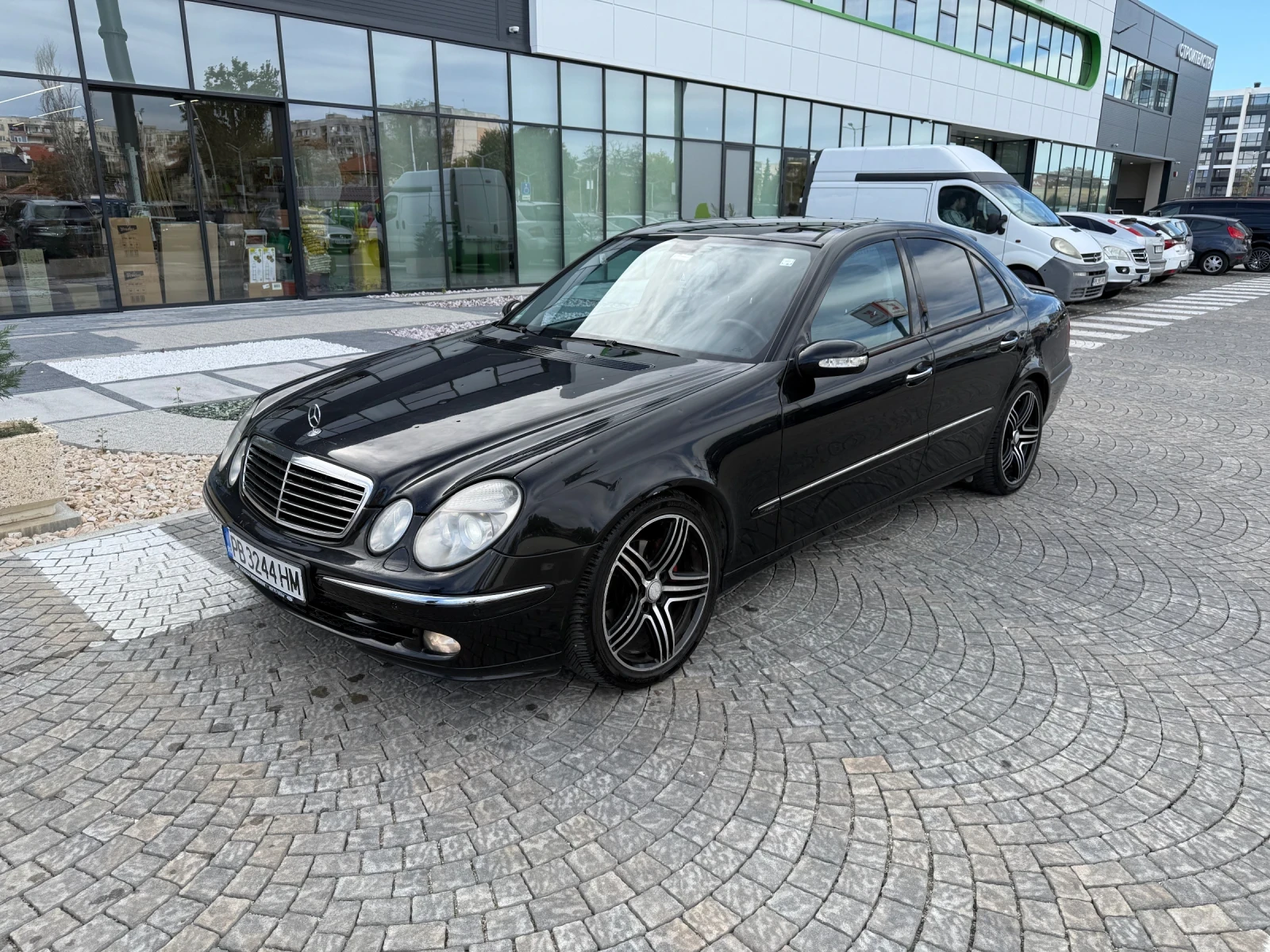 Mercedes-Benz E 280  - изображение 2