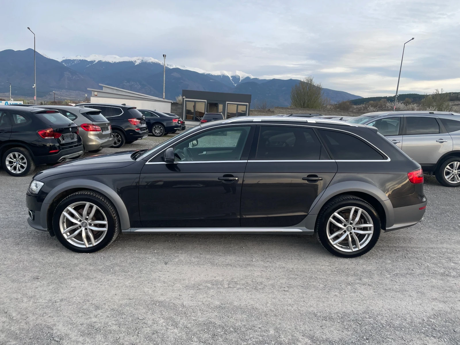 Audi A4 Allroad 2.0TDI FACE 4X4 DISTRONIC NAV ПОДГРЕВ BANG&OLUFSEN, снимка 4 - Автомобили и джипове - 52295717