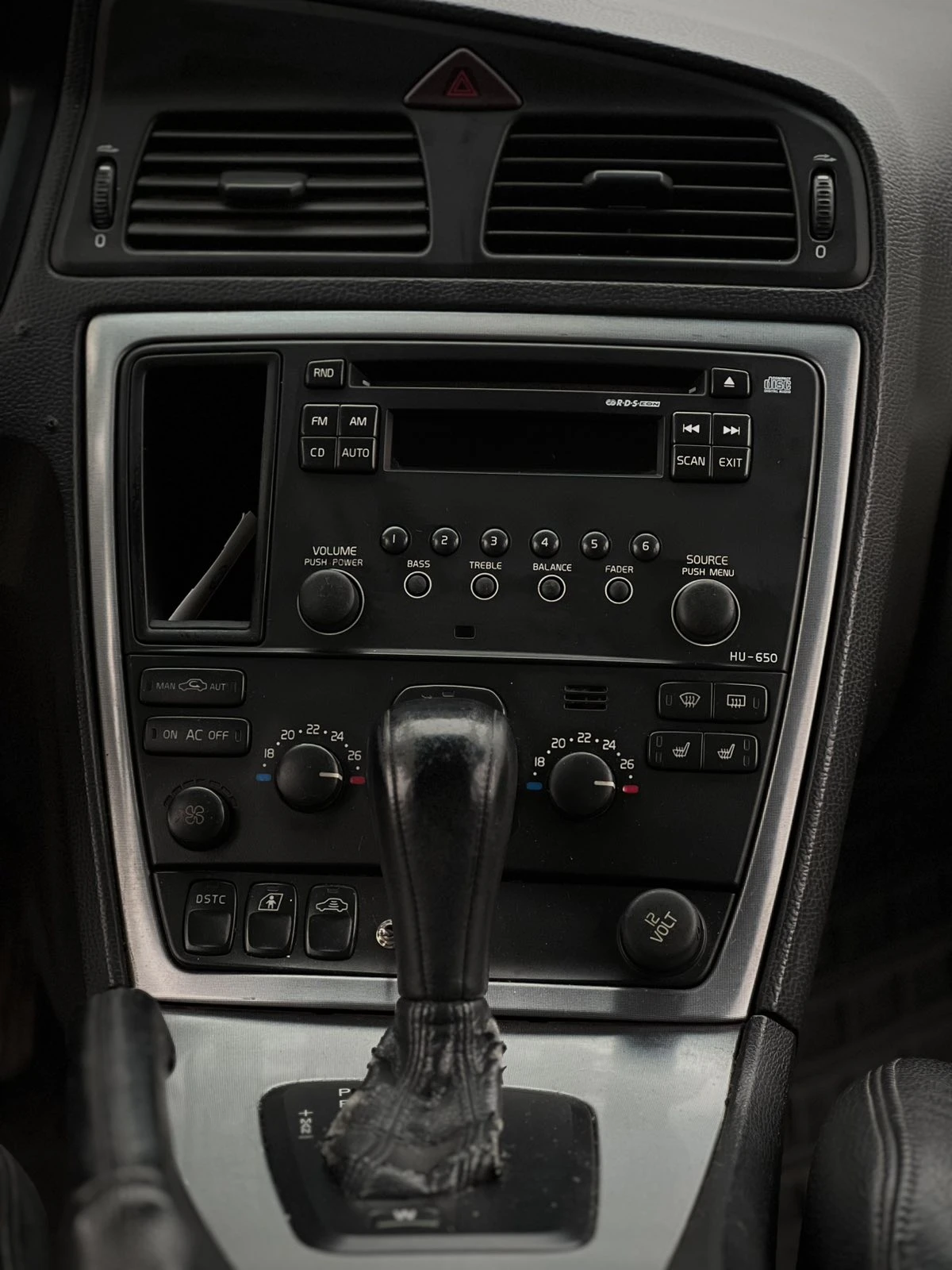 Volvo V70 2 х D5 в 1 - изображение 6