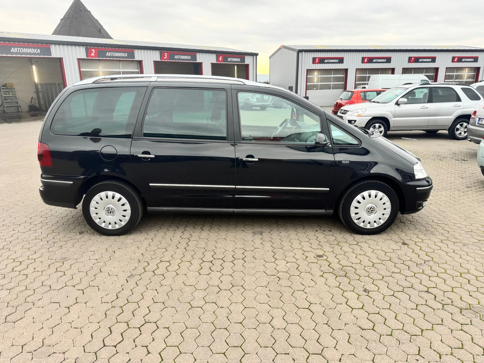 VW Sharan  - изображение 2