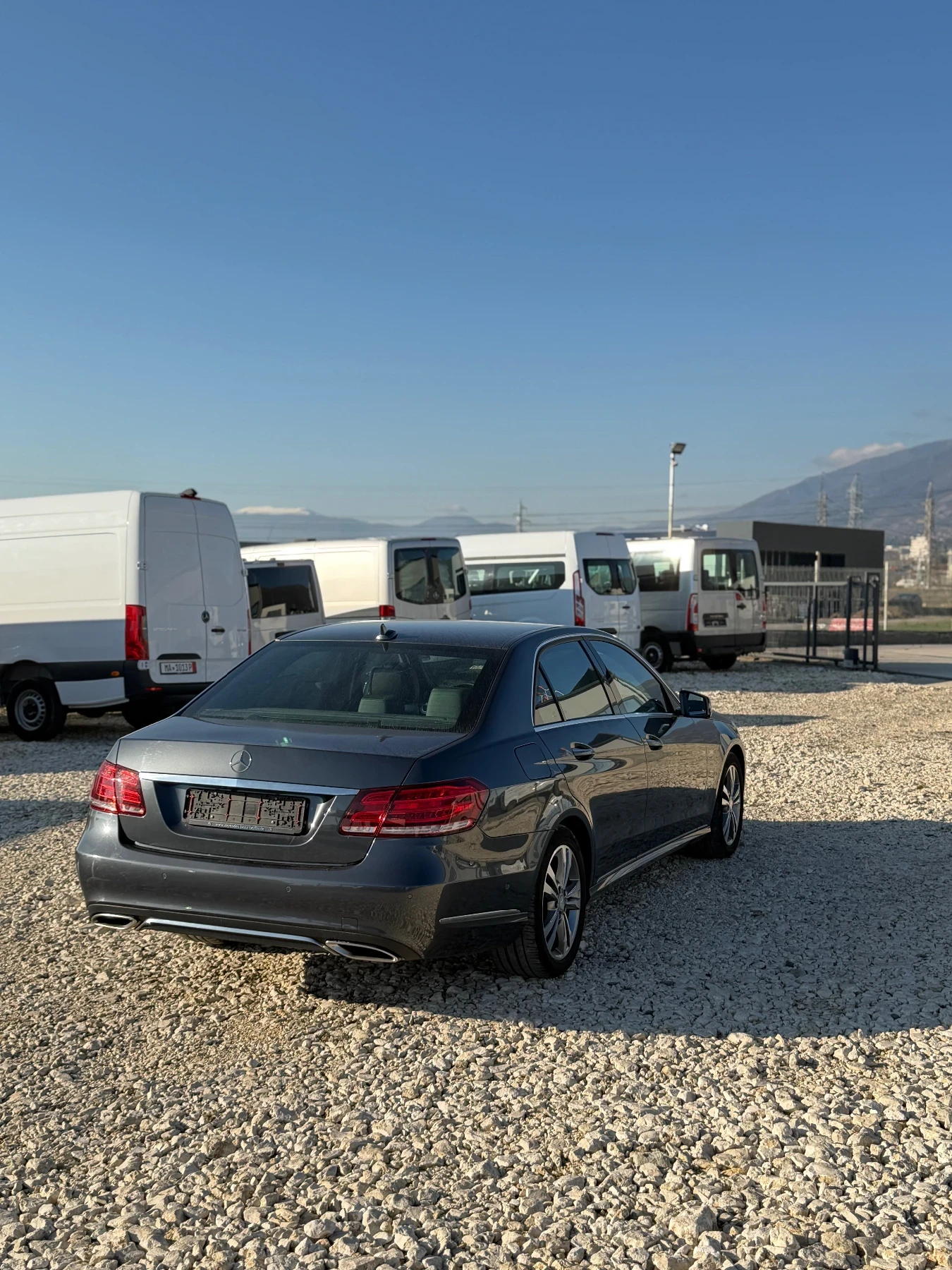 Mercedes-Benz E 350 Full екстри - изображение 6