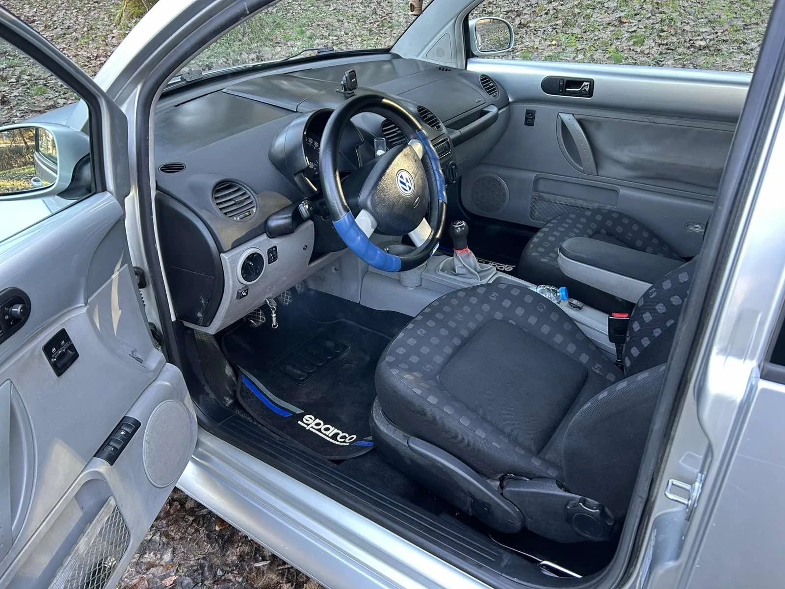 VW Beetle 1.6i  | Mobile.bg   10