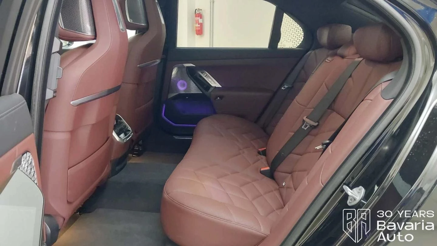 BMW i7 50 eDrive M Sport Paket  - изображение 8