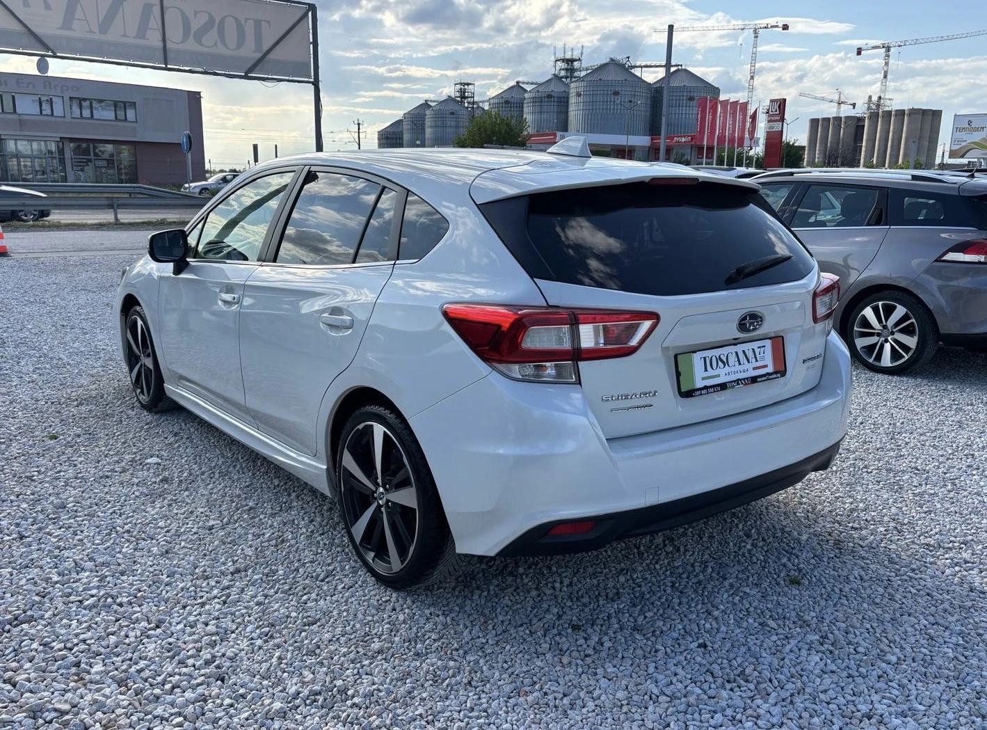 Subaru Impreza * Full Optional* GAZ* Лизинг* , снимка 3 - Автомобили и джипове - 54563714