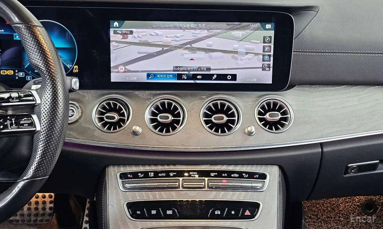 Mercedes-Benz E 350 AMG* LINE* BURMESTER* �����* 360������* LANE* ASSI | Mobile.bg � ����������� 9