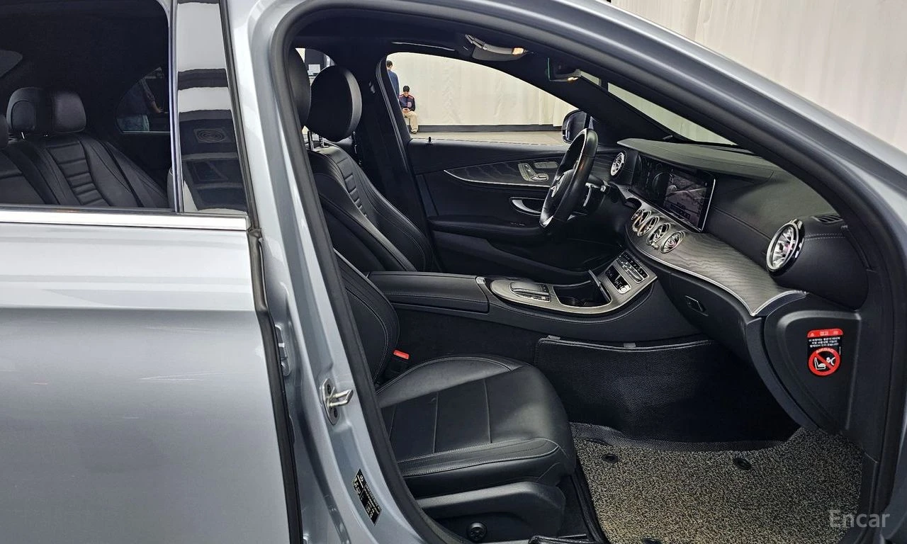 Mercedes-Benz E 350 AMG* LINE* BURMESTER* �����* 360������* LANE* ASSI | Mobile.bg � ����������� 14