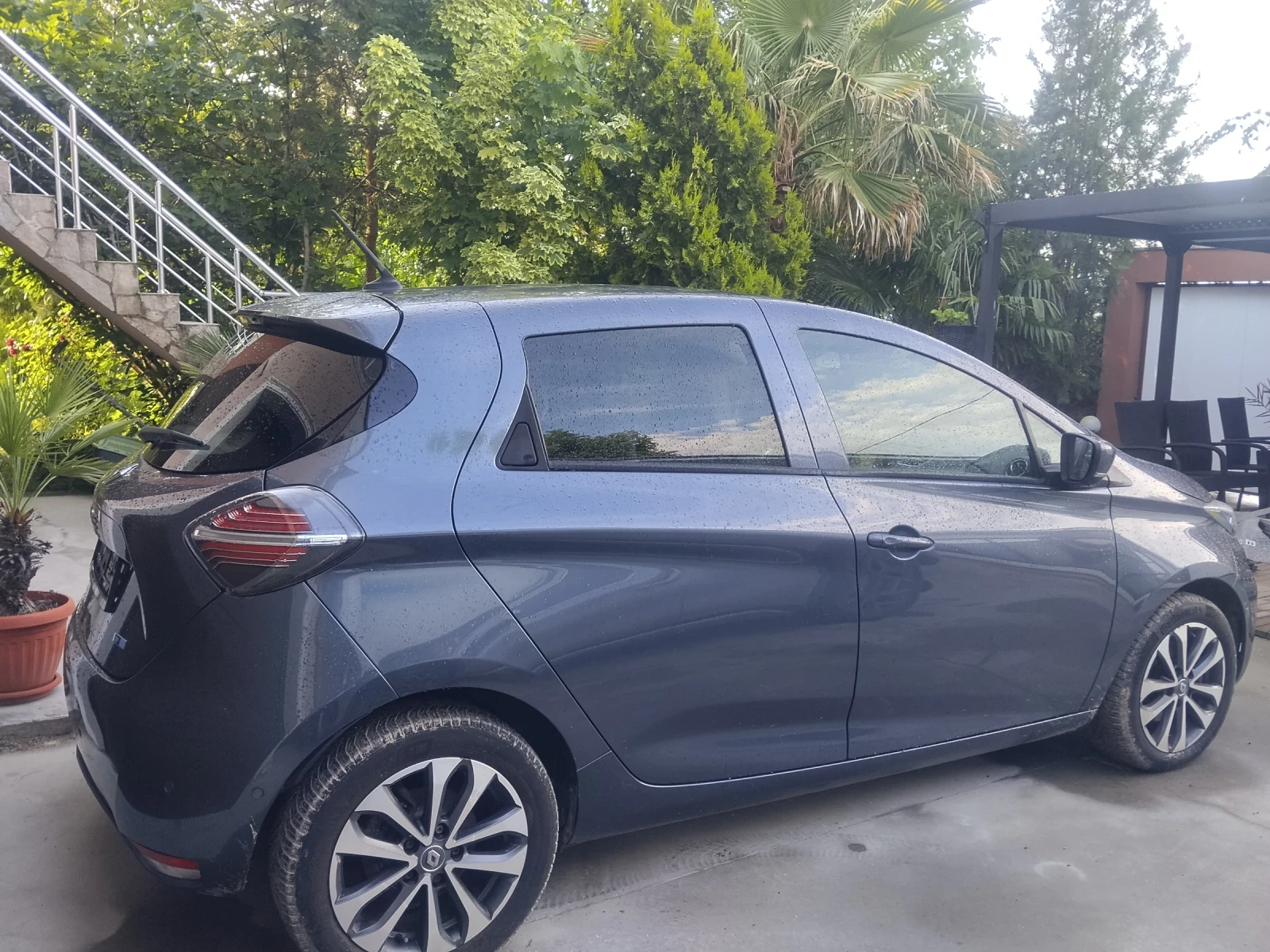 Renault Zoe 52 KWh, снимка 13 - Автомобили и джипове - 54656712
