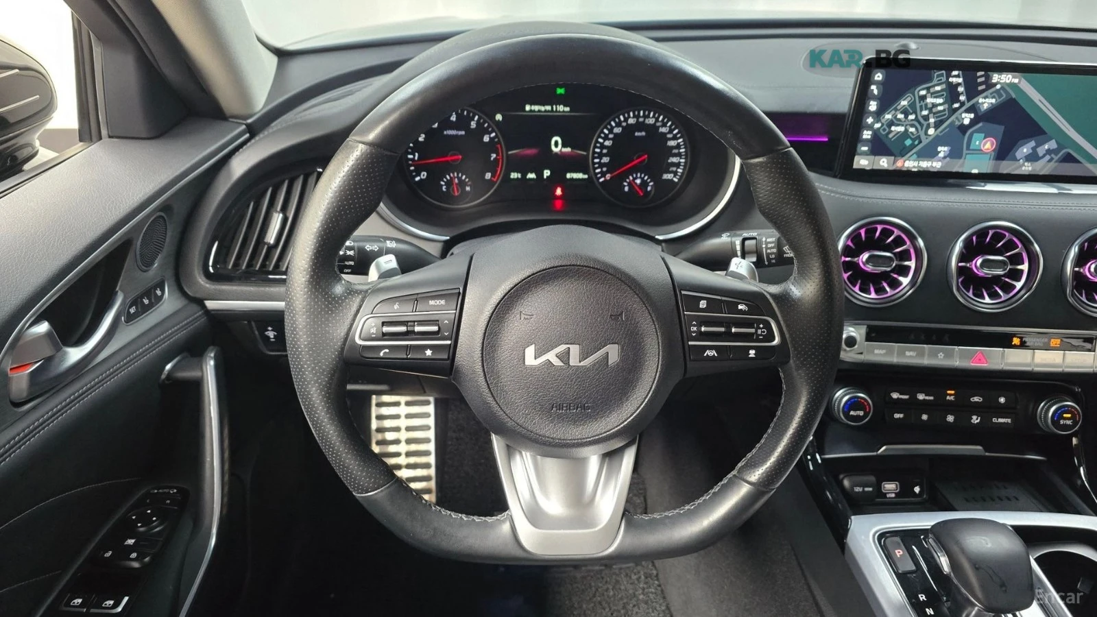 Kia Stinger, снимка 13 - Автомобили и джипове - 54776549