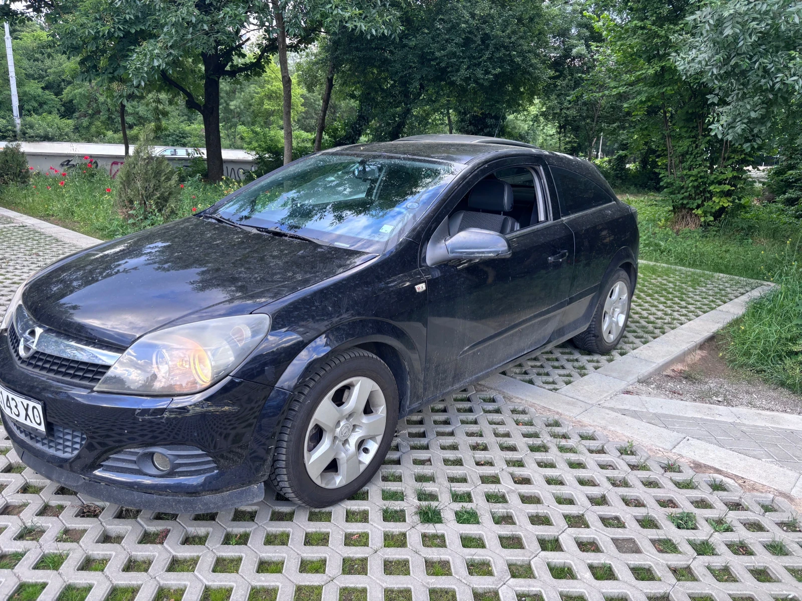 Opel Astra H gtc , снимка 2 - Автомобили и джипове - 54811202