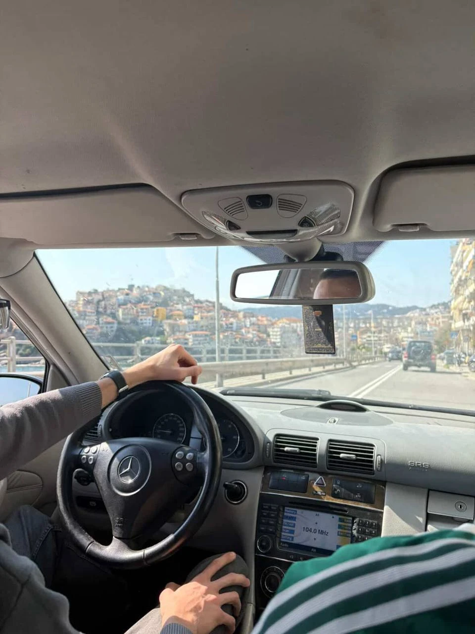 Mercedes-Benz C 200, снимка 12 - Автомобили и джипове - 54984500