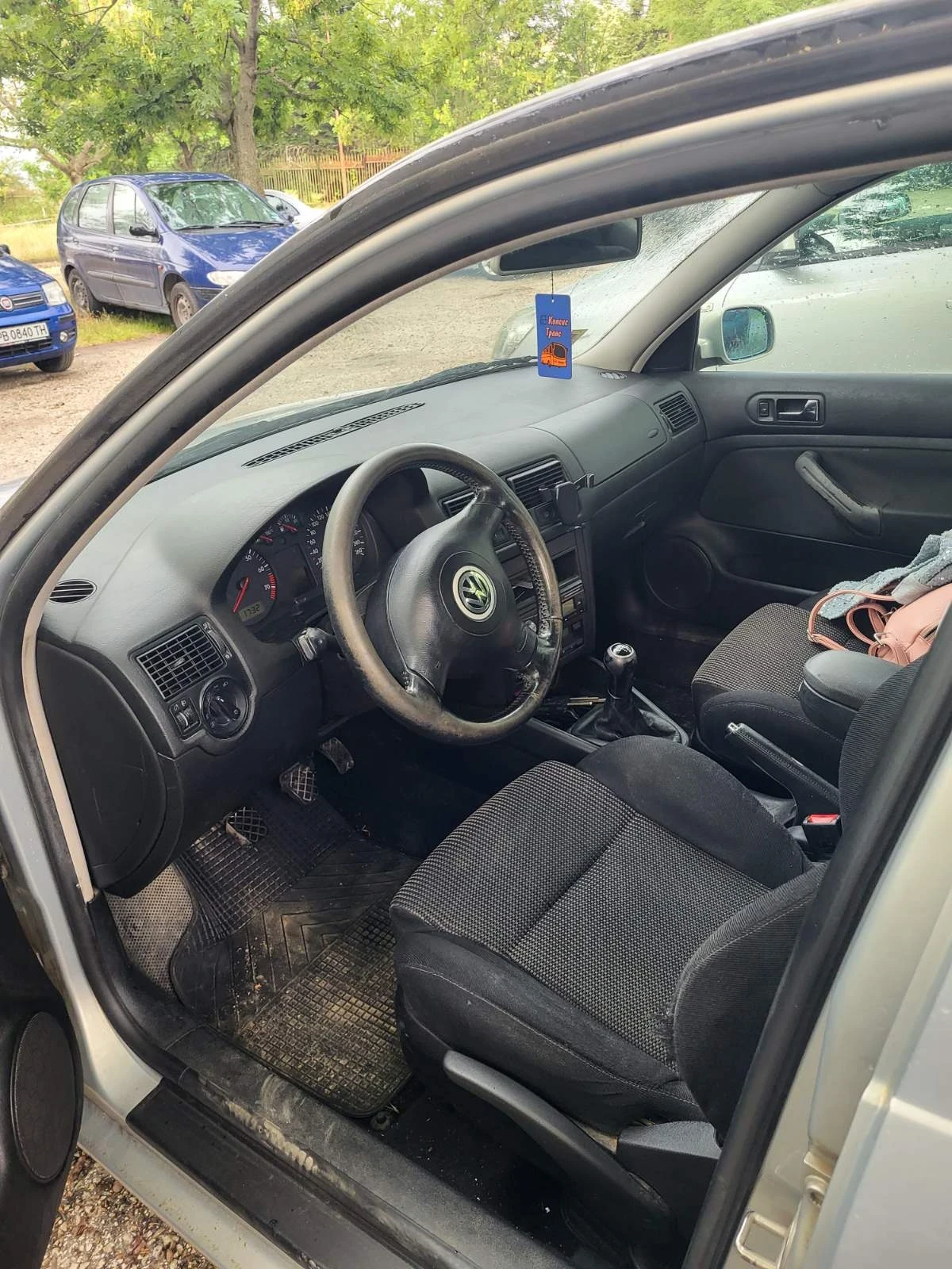 VW Golf, снимка 4 - Автомобили и джипове - 55048069
