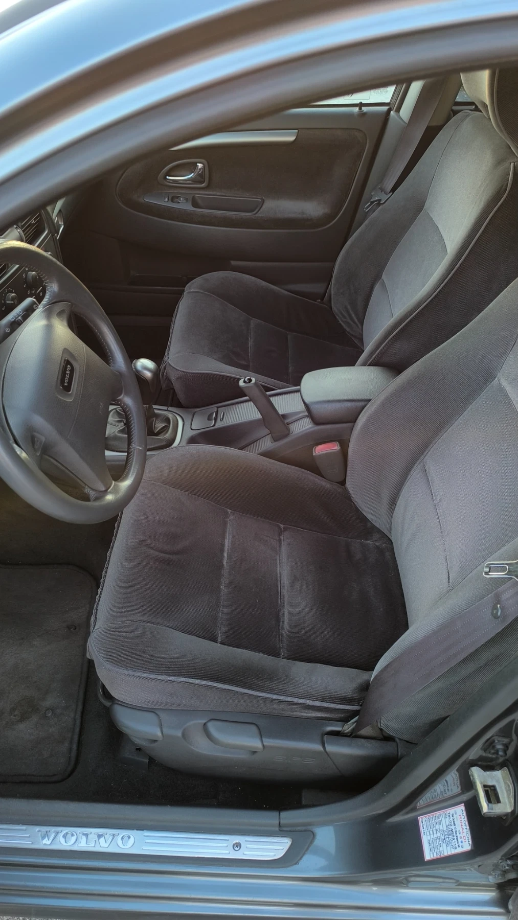 Volvo V40 1.9d, снимка 11 - Автомобили и джипове - 55059099