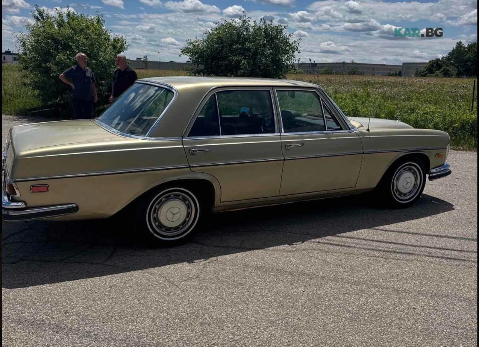 Mercedes-Benz 280 SE Автокредит Цена до България, снимка 2 - Автомобили и джипове - 55275452