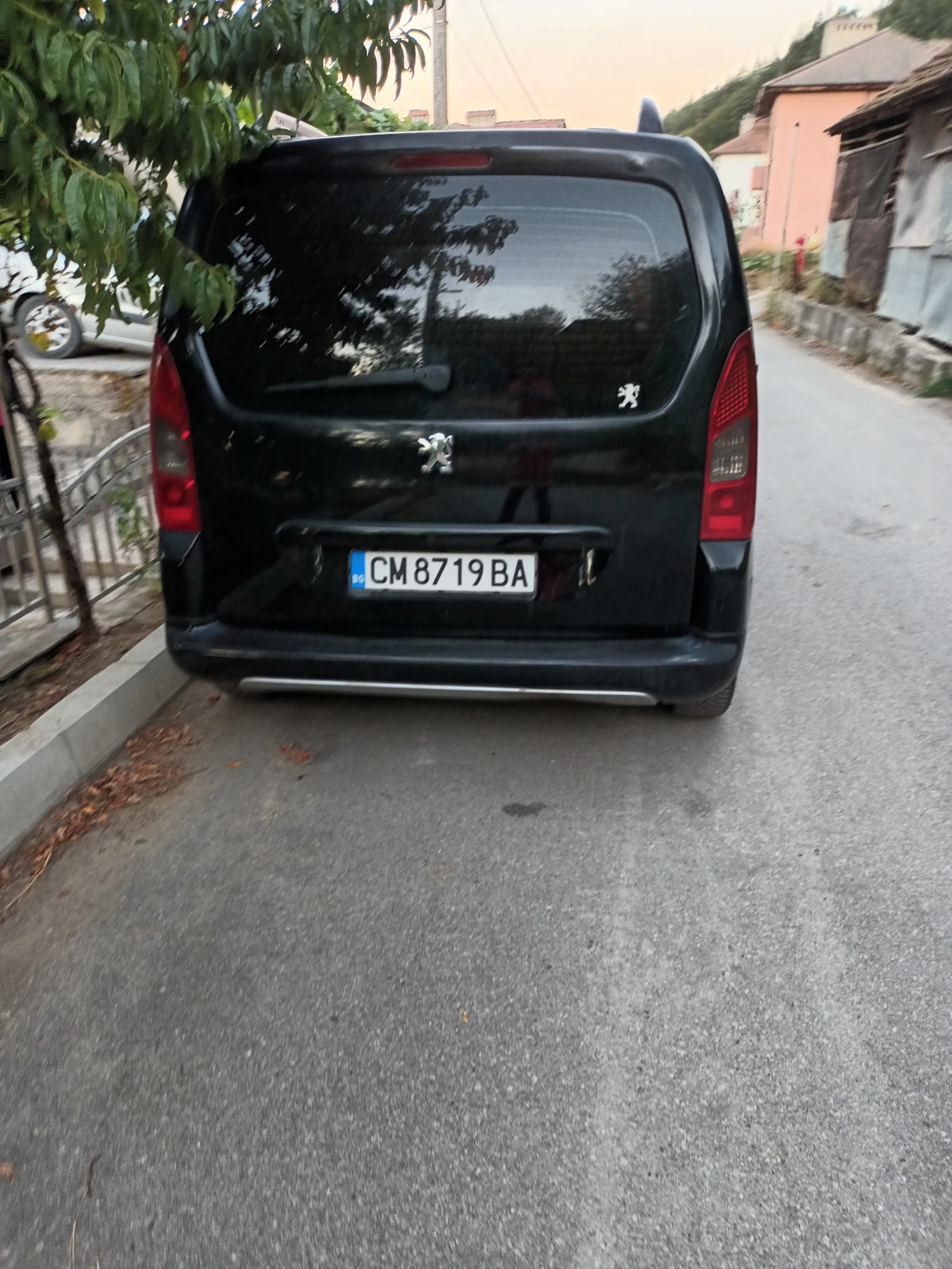 Peugeot Partner 1.6 hdi , снимка 3 - Автомобили и джипове - 56086430