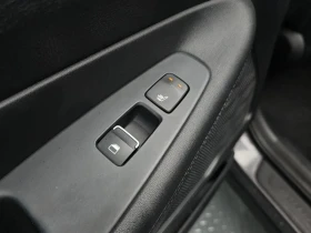 Hyundai Santa fe GASOLINE 2.0T 4WD PREMIUM, снимка 17