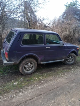  Lada Niva