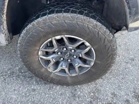 Chevrolet Colorado 4WD ZR2  CARFAX - 76900 лв. / 39318.35 € - 72157455 7