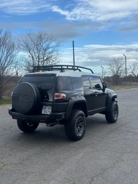 Toyota Fj cruiser 4.0 - 20000 € / 39116.60 лв. - 58819270 4