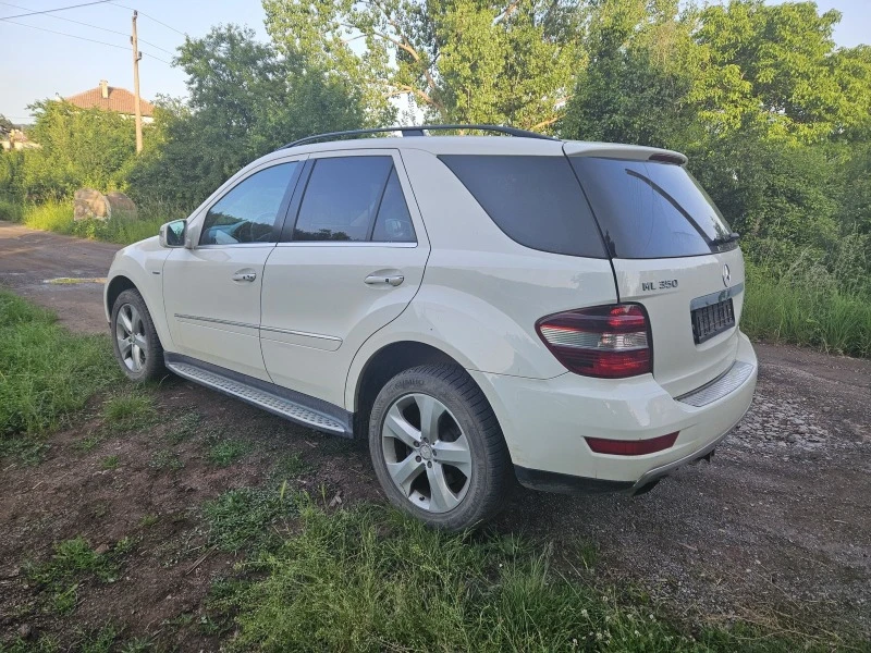 Mercedes-Benz ML 350, снимка 15 - Автомобили и джипове - 46048862