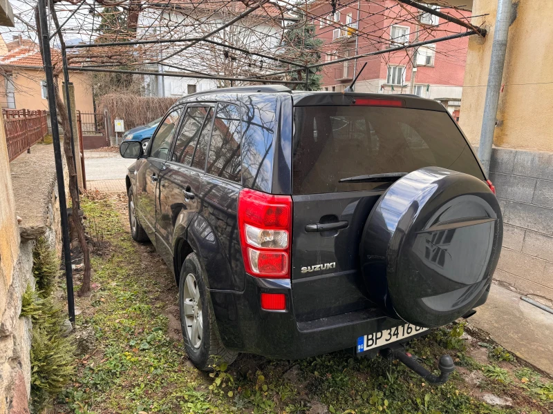 Suzuki Grand vitara 2.0 Бензин, снимка 3 - Автомобили и джипове - 48972390