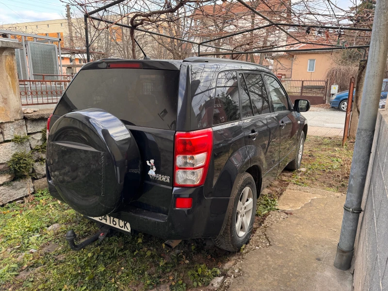 Suzuki Grand vitara 2.0 Бензин, снимка 2 - Автомобили и джипове - 48972390